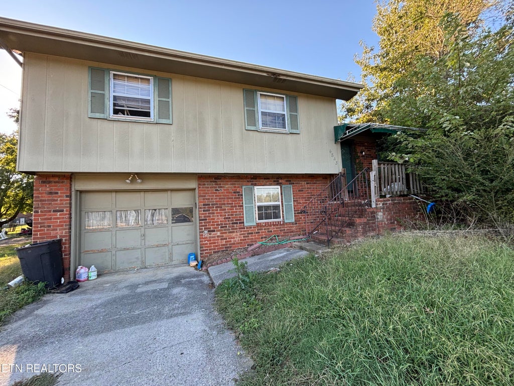 Photo of 4843 NW Georgetown Rd, Cleveland, TN 37312 (MLS # 1359113)