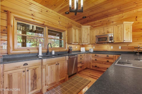 Tiny photo for 611 Pinnacle Vista Rd, Gatlinburg, TN 37738 (MLS # 1360393)