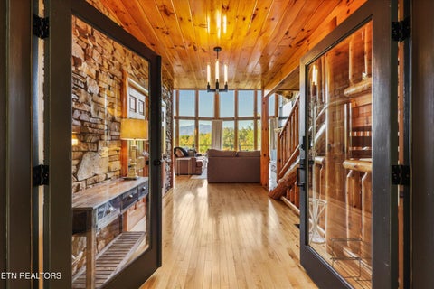 Tiny photo for 611 Pinnacle Vista Rd, Gatlinburg, TN 37738 (MLS # 1360393)