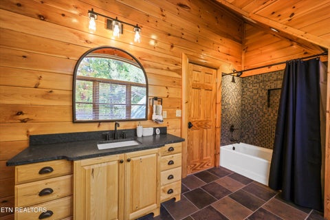 Tiny photo for 611 Pinnacle Vista Rd, Gatlinburg, TN 37738 (MLS # 1360393)