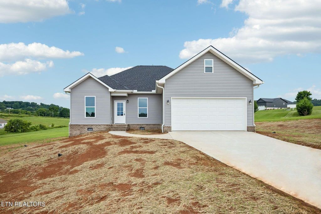 Photo of 304 Moores Way, Madisonville, TN 37354 (MLS # 1348685)