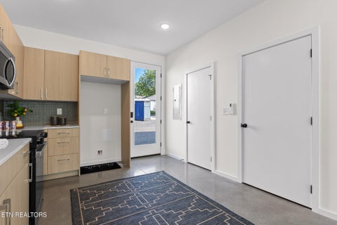 Tiny photo for 105 E Oldham Ave #102 AVE, Knoxville, TN 37917 (MLS # 1347447)