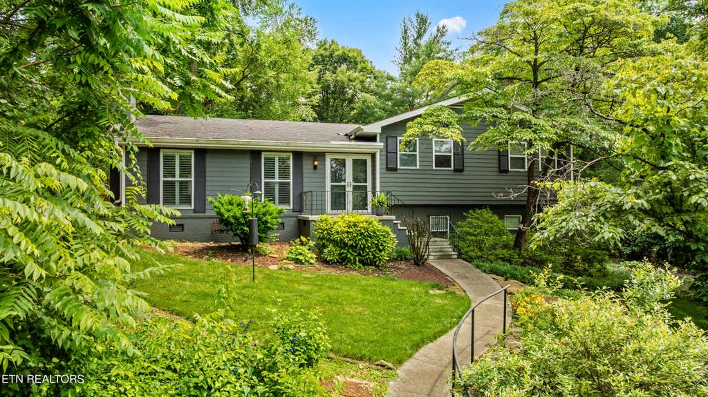 Photo of 5700 Pinellas Drive, Knoxville, TN 37919 (MLS # 1303564)