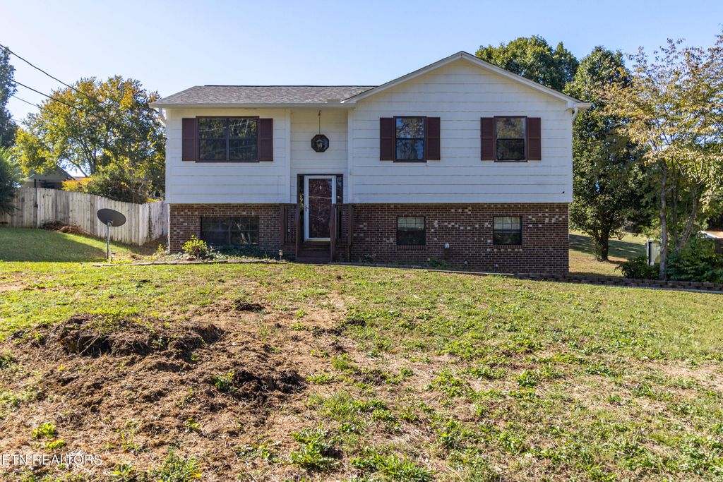Photo of 1817 Sedgewick Drive, Knoxville, TN 37922 (MLS # 1320742)