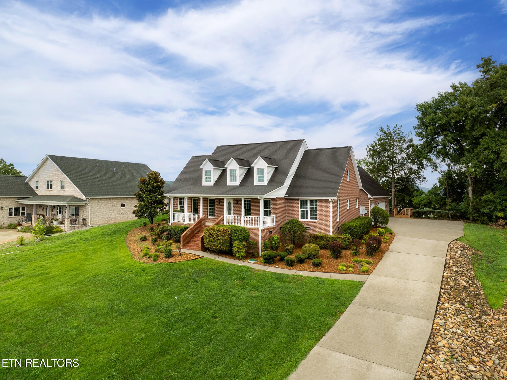 229 High Pointe Village Way