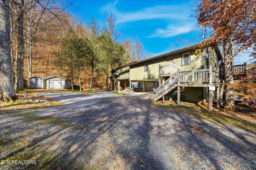 Photo of 951 Carson Springs Rd, Newport, TN 37821 (MLS # 1323399)