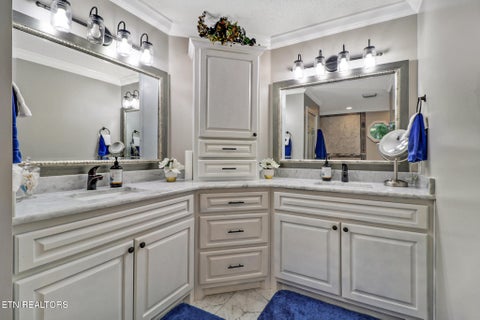 Tiny photo for 10 Creigmont Court, Crossville, TN 38558 (MLS # 1356165)