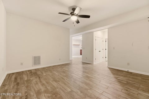 Tiny photo for 7765 Beals Chapel Rd, Lenoir City, TN 37772 (MLS # 1359387)