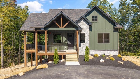 Photo of 438 Hawken Drive, Walland, TN 37886 (MLS # 1357142)