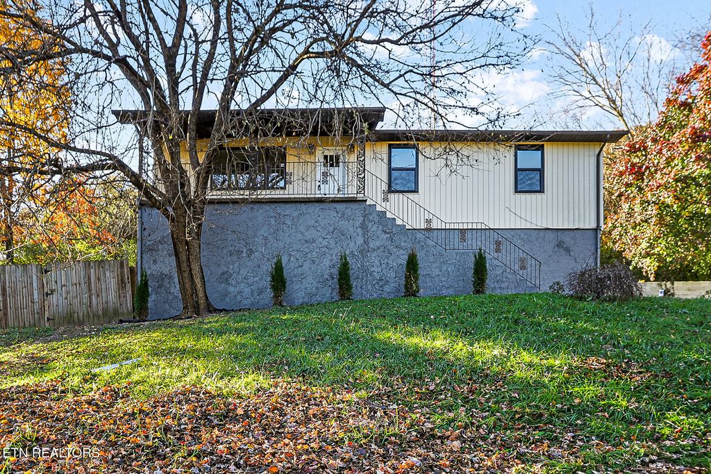 Photo of 3310 Oneal St, Knoxville, TN 37921 (MLS # 1322019)