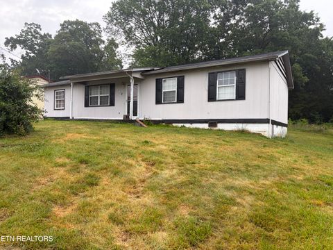 Photo of 4100 Deer Run Drive, Knoxville, TN 37912 (MLS # 1342059)