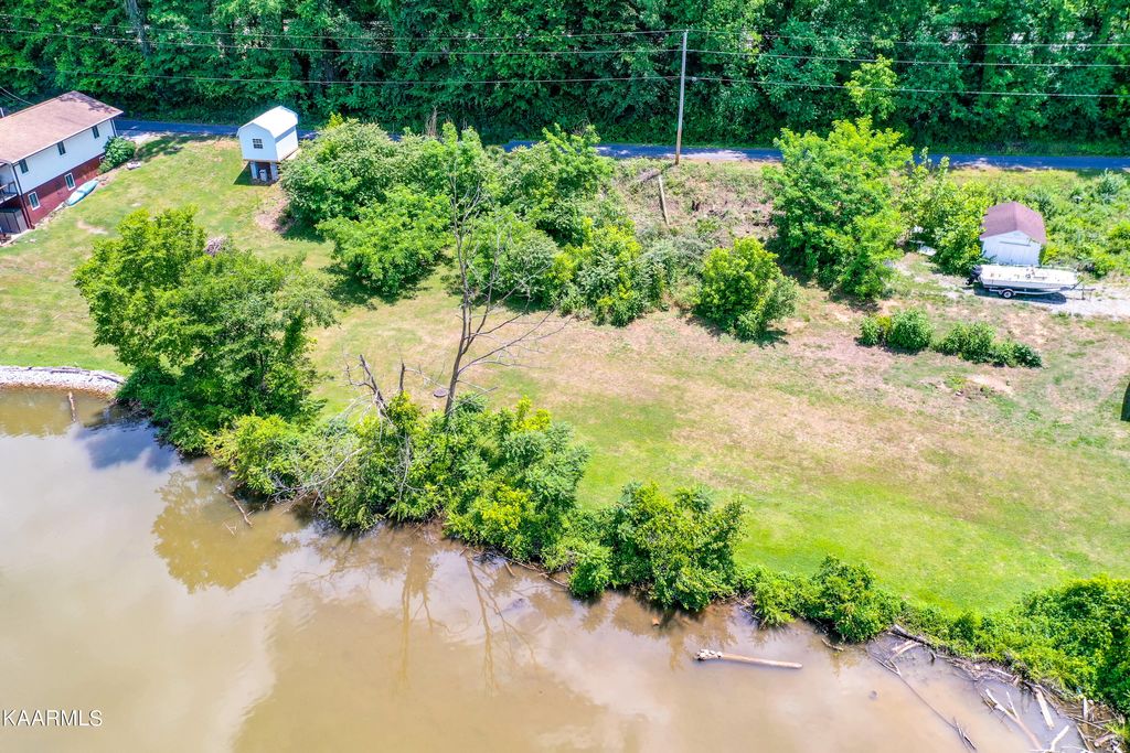 Photo of 1534 E Pearly Smith Rd, Louisville, TN 37777 (MLS # 1228776)