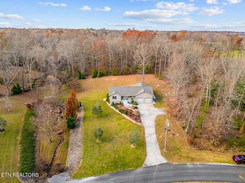 Photo of 232 Grassland Rd, Crossville, TN 38572 (MLS # 1323201)