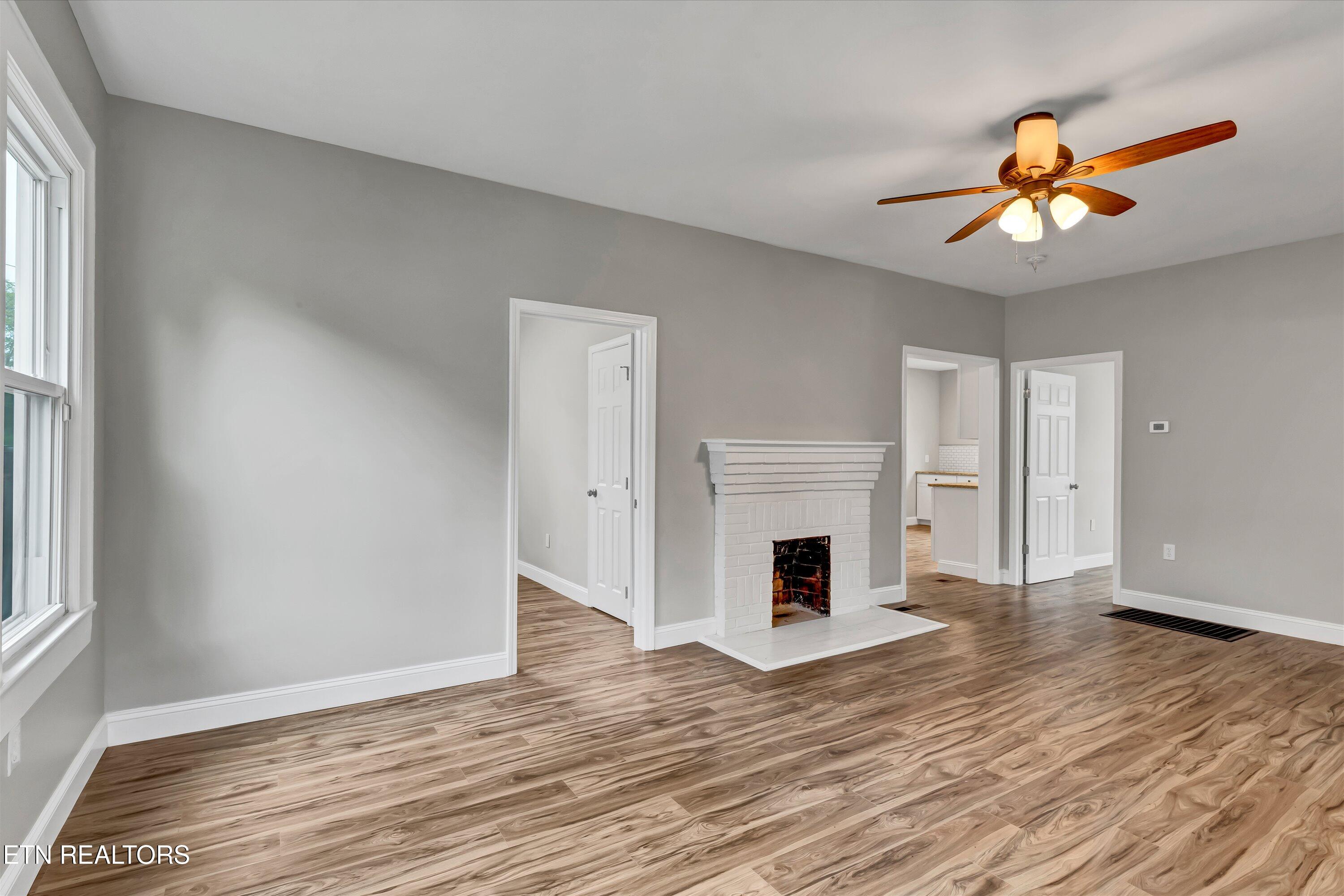 1113 NE Melbourne Ave