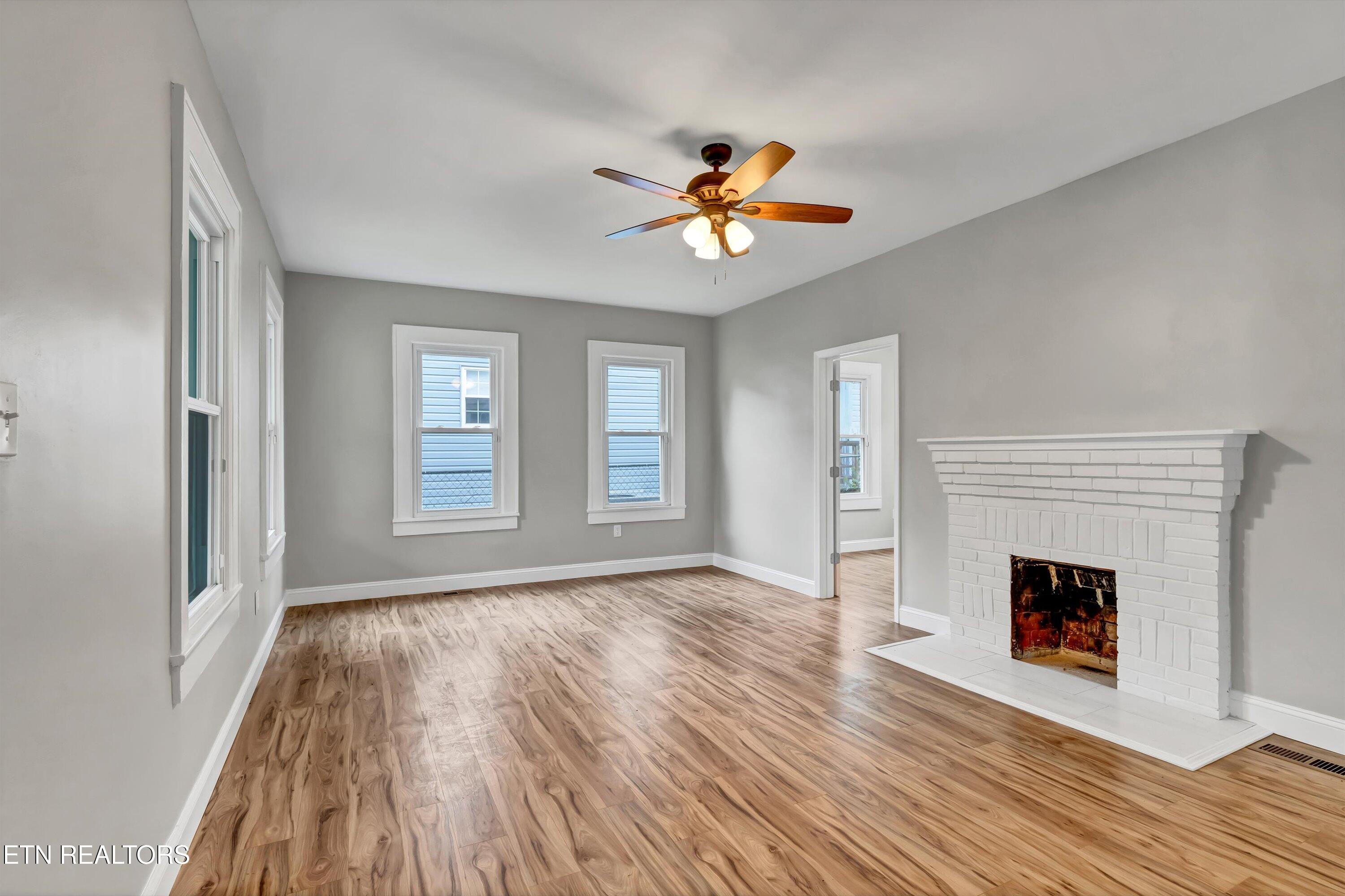 1113 NE Melbourne Ave