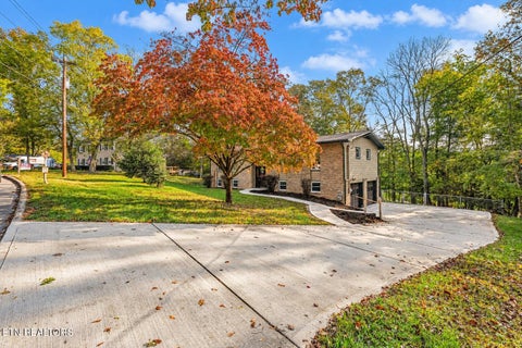 Tiny photo for 104 Newport Drive, Oak Ridge, TN 37830 (MLS # 1359477)