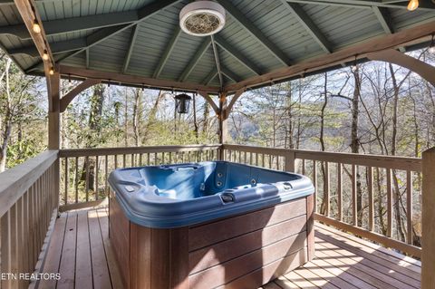 Tiny photo for 333 Gatlin Drive, Gatlinburg, TN 37738 (MLS # 1327571)