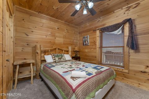 Tiny photo for 1012 Black Bear Cub Way, Sevierville, TN 37862 (MLS # 1298636)