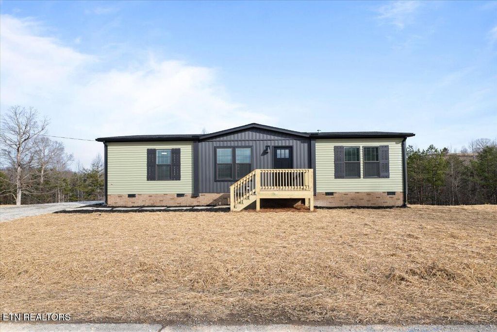 Photo of 550 Quail Run Lane, LaFollette, TN 37766 (MLS # 1328034)