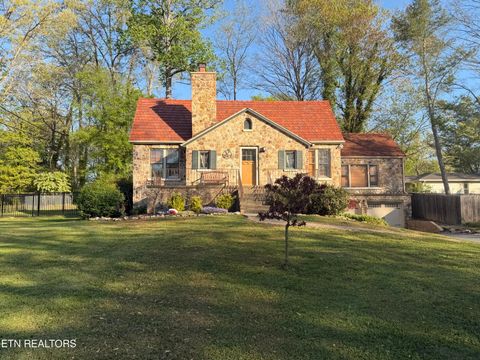 Photo of 801 Kesterson Rd, Knoxville, TN 37918 (MLS # 1336538)