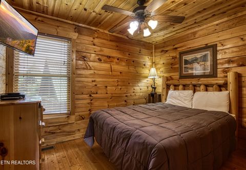 Tiny photo for 2251 Upper Middle Creek Rd #4, Sevierville, TN 37876 (MLS # 1337332)