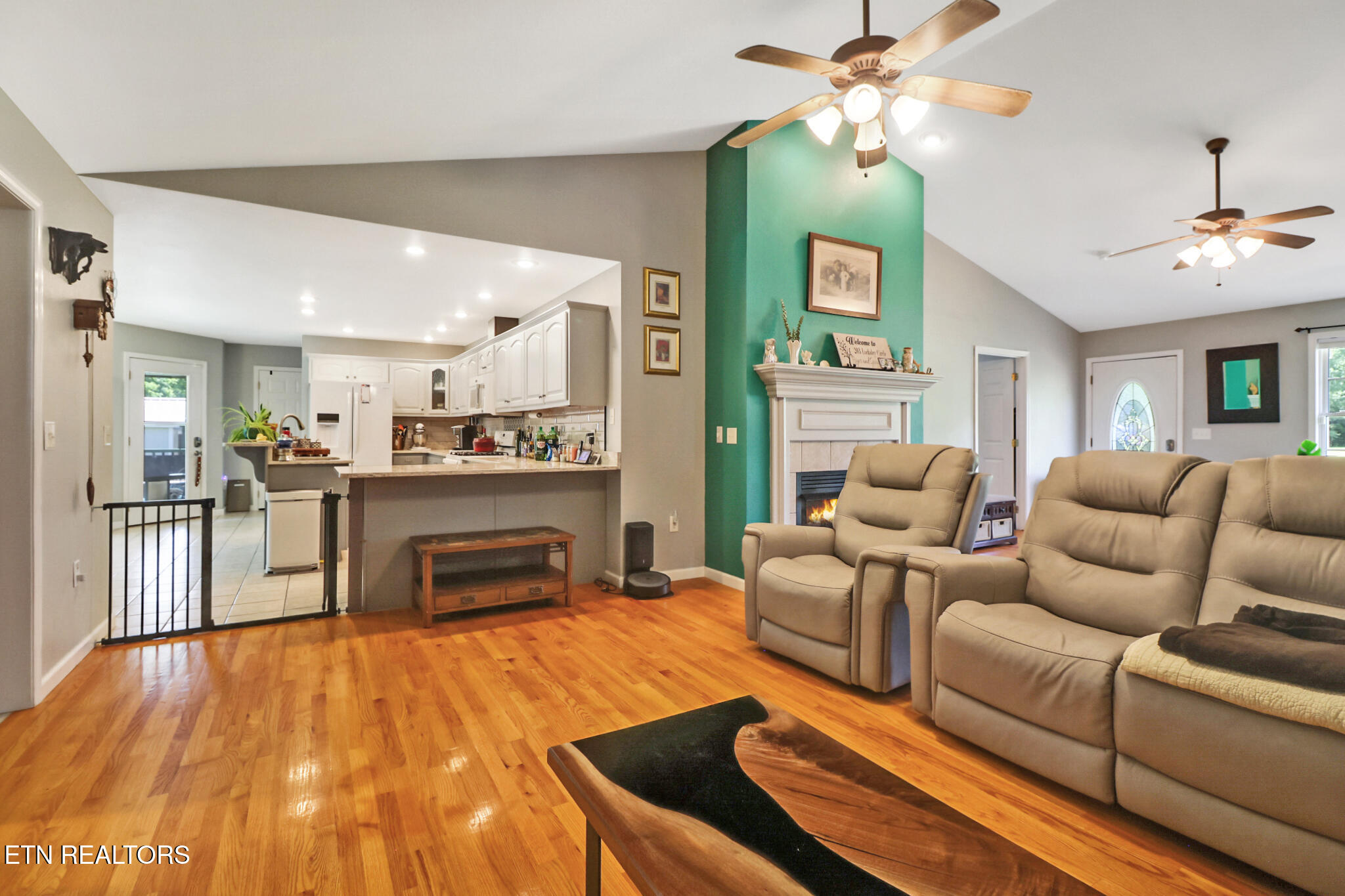 203 Locksley Circle