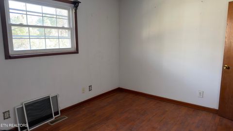 Tiny photo for 577 Blizzard Mines Rd, Harriman, TN 37748 (MLS # 1332279)