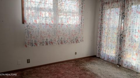 Tiny photo for 577 Blizzard Mines Rd, Harriman, TN 37748 (MLS # 1332279)