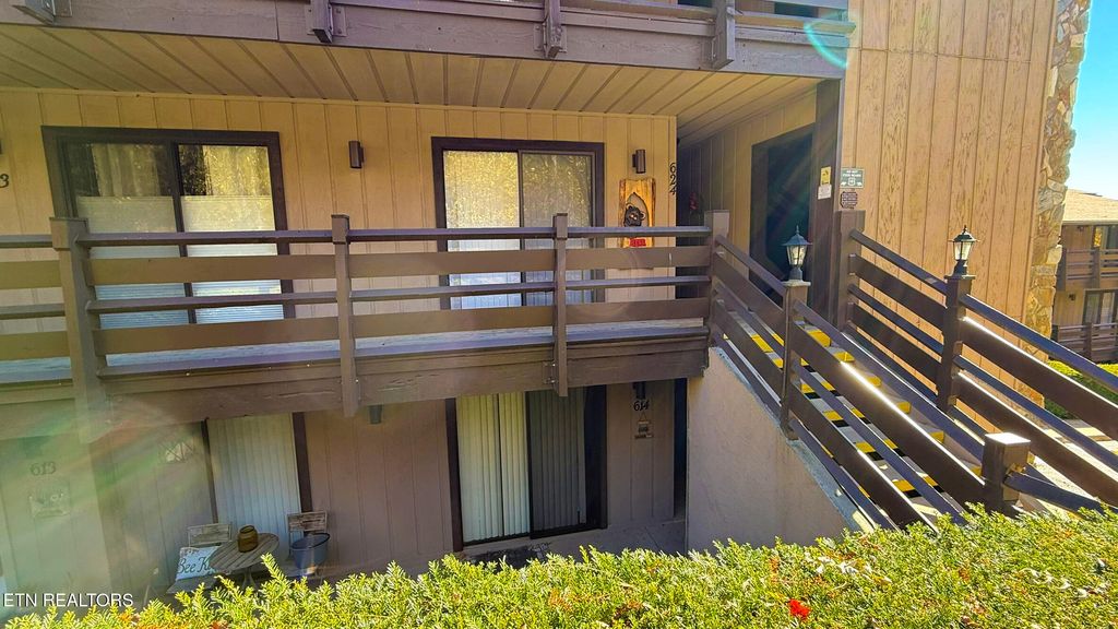 Photo of 1081 Cove Rd #614, Sevierville, TN 37876 (MLS # 1339988)