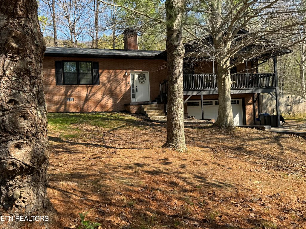Photo of 140 Teague Lane, Jacksboro, TN 37757 (MLS # 1335967)