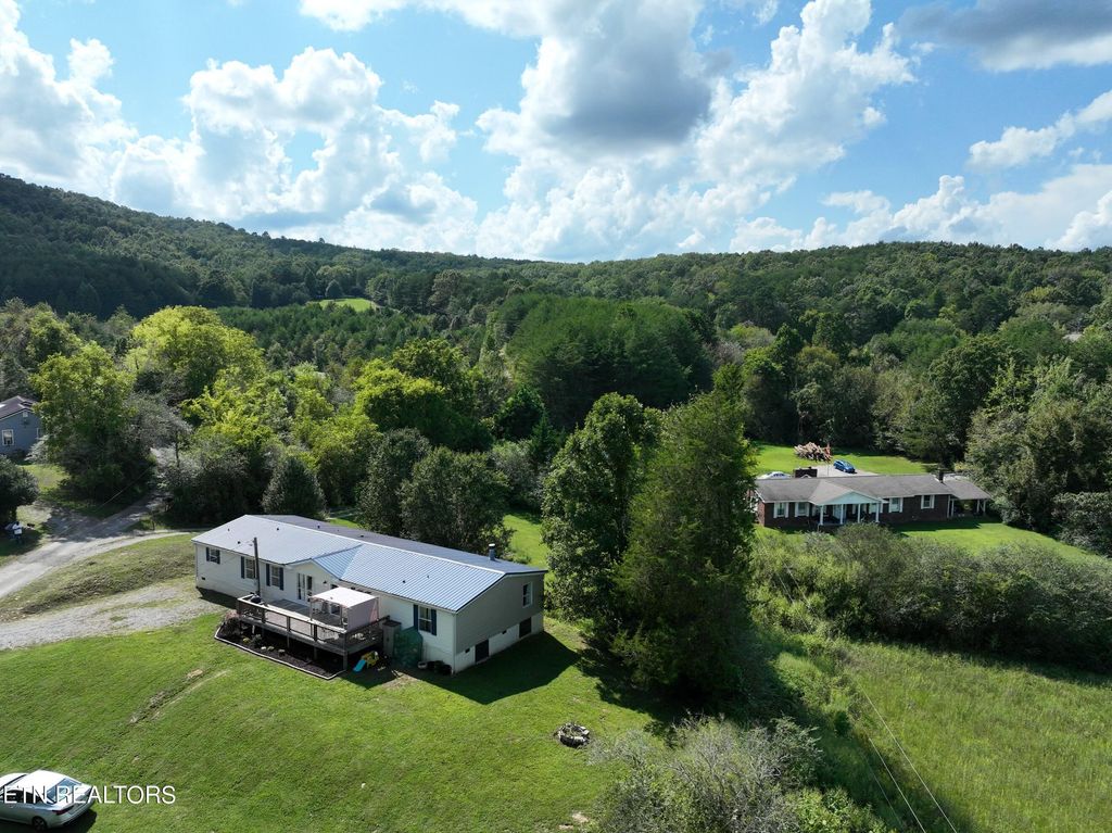 Photo of 156 Martin Rd, Tellico Plains, TN 37385 (MLS # 1239236)