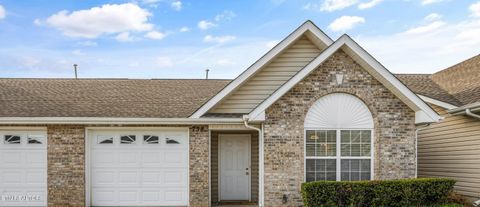 Photo of 738 High Point Way #59, Knoxville, TN 37912 (MLS # 1331377)