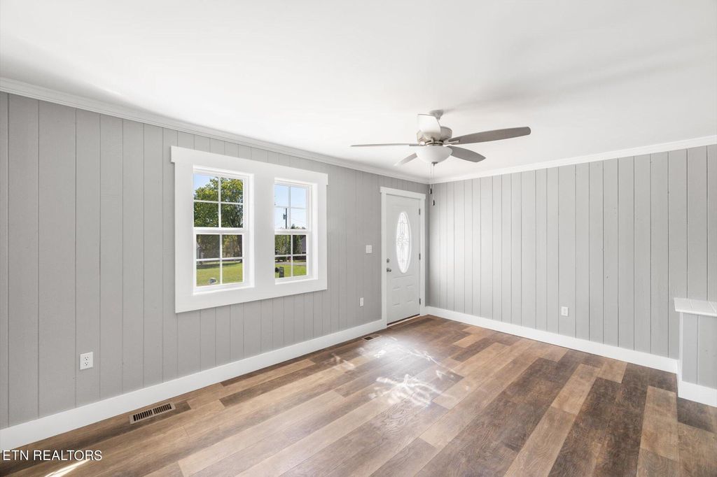 Photo of 124 Harrison Street St, Sweetwater, TN 37874 (MLS # 1278896)