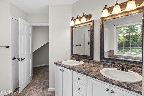 Tiny photo for 5540 Nine Mile Rd, Maryville, TN 37801 (MLS # 1357306)
