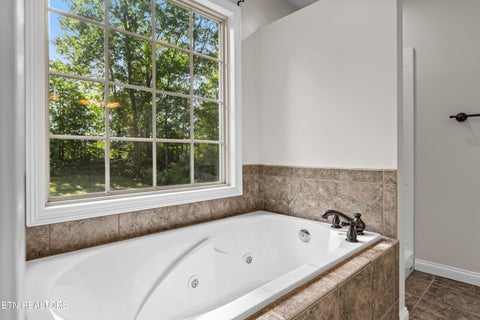 Tiny photo for 5540 Nine Mile Rd, Maryville, TN 37801 (MLS # 1357306)
