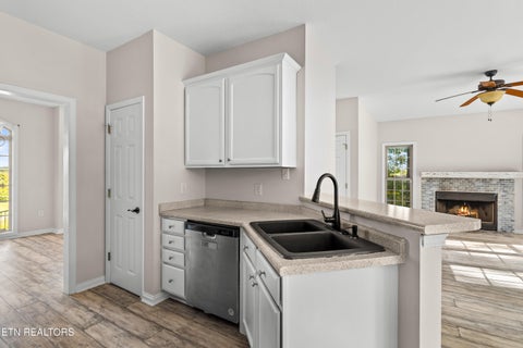 Tiny photo for 5540 Nine Mile Rd, Maryville, TN 37801 (MLS # 1357306)