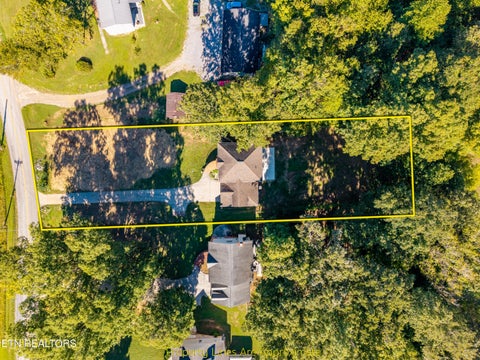 Tiny photo for 5540 Nine Mile Rd, Maryville, TN 37801 (MLS # 1357306)