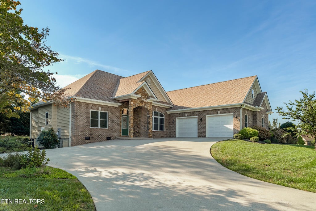 Photo of 168 Elokwa Way, Loudon, TN 37774 (MLS # 1357827)
