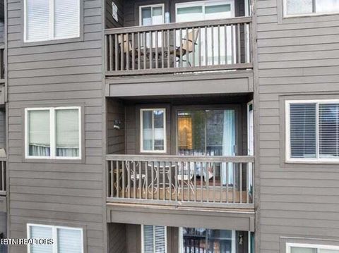 Tiny photo for 1380 Ski View Drive #2202, Gatlinburg, TN 37738 (MLS # 1319193)