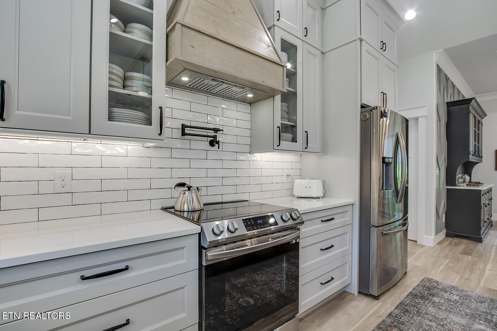 Loudon, Tennessee 37774, United States, 4 Bedrooms Bedrooms, ,4 BathroomsBathrooms,Residential,Active,184438