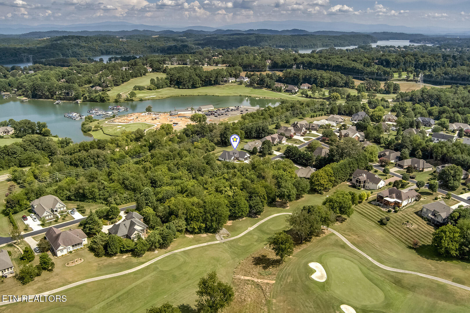 Loudon, Tennessee 37774, United States, 4 Bedrooms Bedrooms, ,4 BathroomsBathrooms,Residential,Active,184438