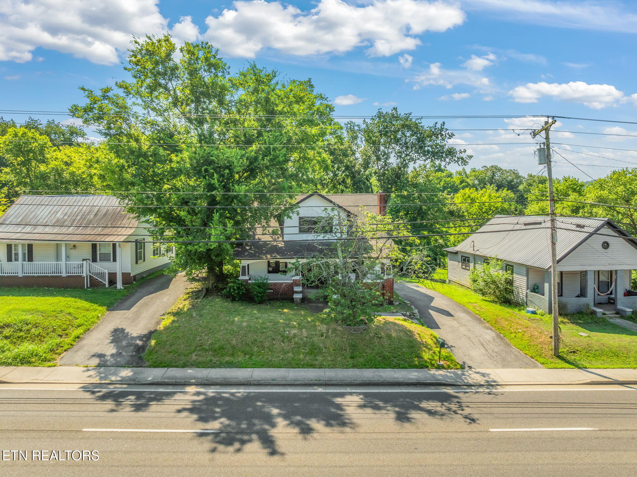 717 N Charles Seivers Blvd