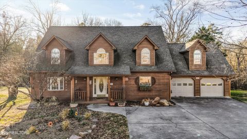 Photo of 1956 Pittman Center Rd, Sevierville, TN 37876 (MLS # 1326651)