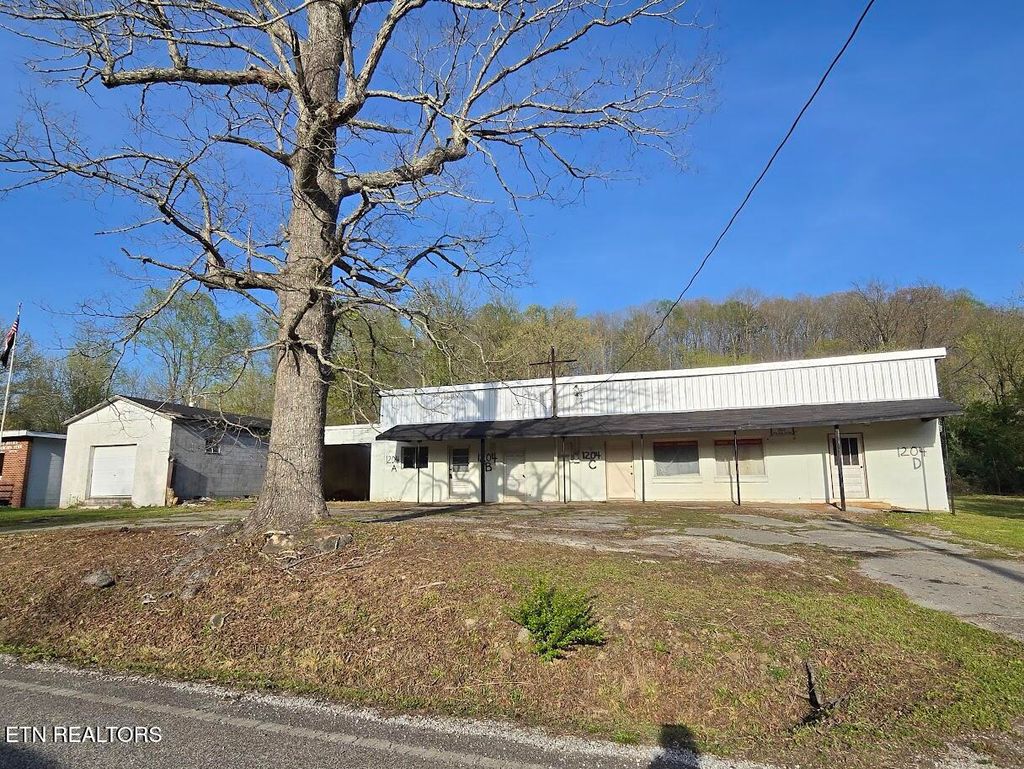 Photo of 1204 Nashville Hwy, Lancing, TN 37770 (MLS # 1297411)