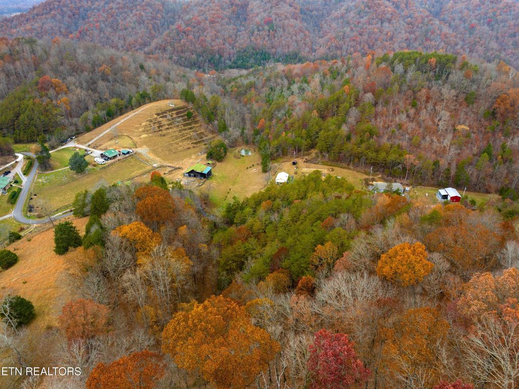 Photo of Broken Valley Rd, Thorn Hill, TN 37881 (MLS # 1303321)