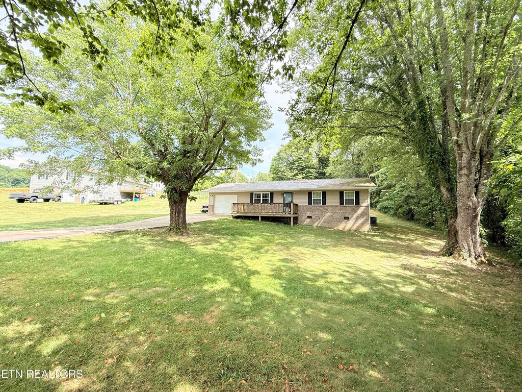 Photo of 109 Bob White Drive, Tazewell, TN 37879 (MLS # 1307802)