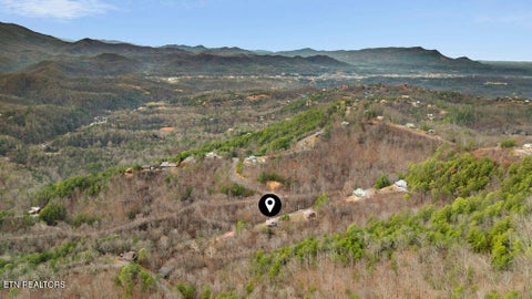 Tiny photo for 1625 Bear Claw Way, Sevierville, TN 37862 (MLS # 1359861)