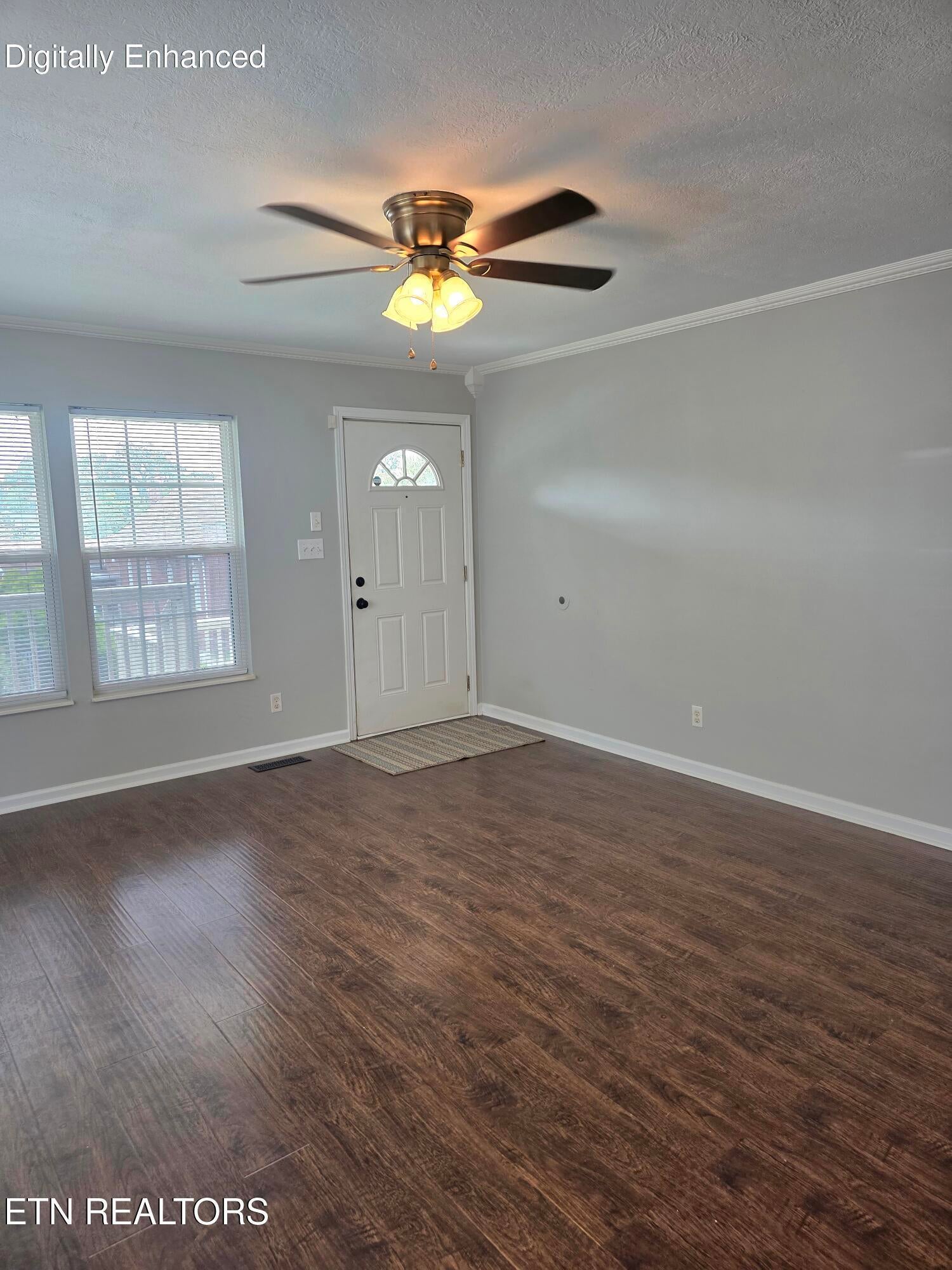 505 E Emerald Ave