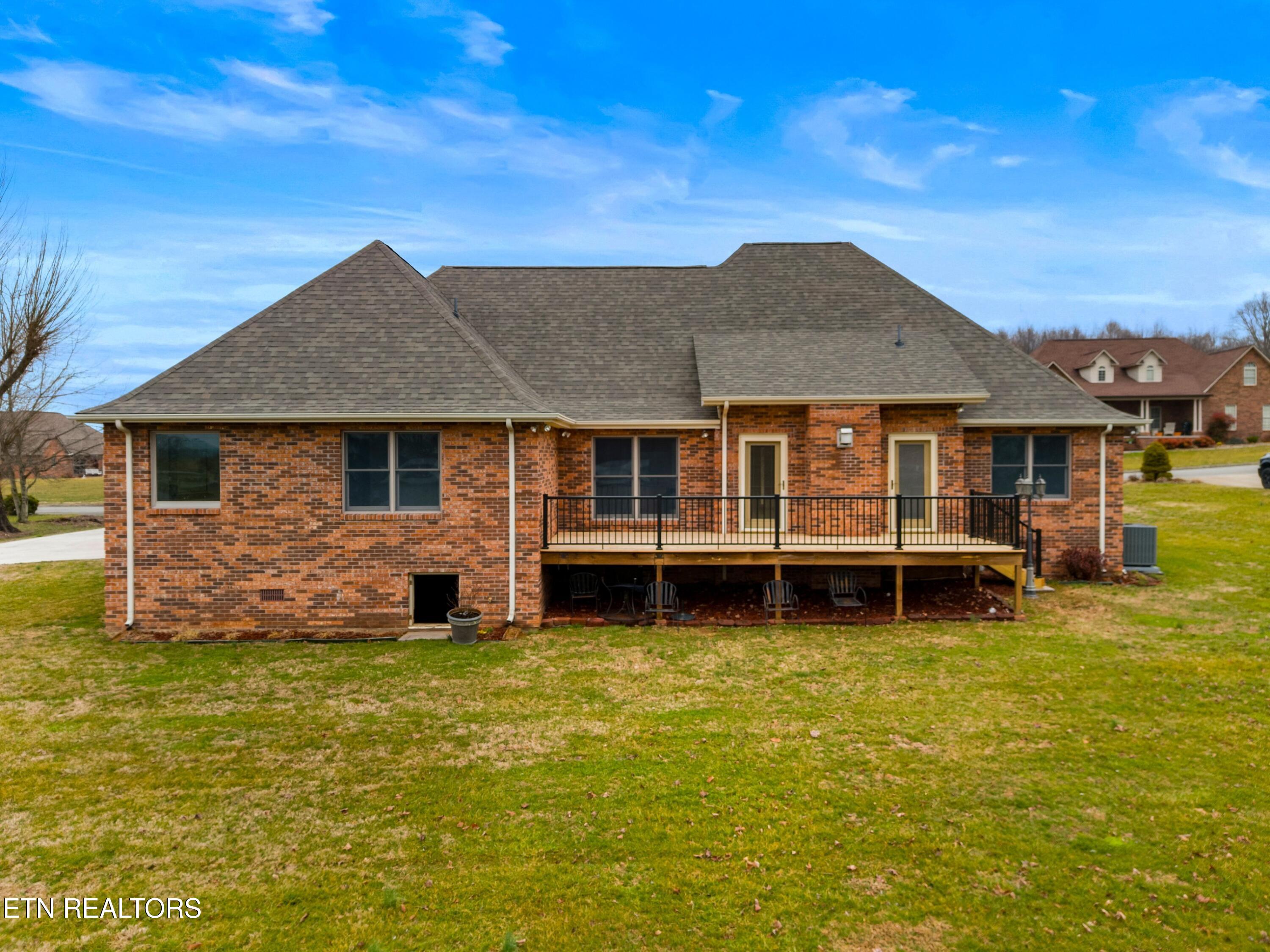227 Glenstone Circle