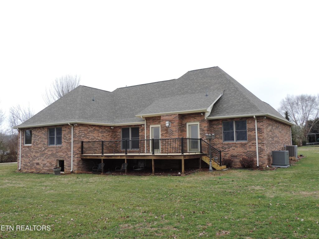 Photo of 227 Glenstone Circle, Harrogate, TN 37752 (MLS # 1330856)